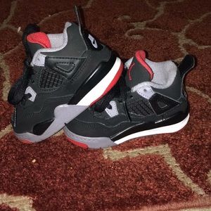 Toddler Jordan 4 Retro "Black/Fire Red/Cement Grey